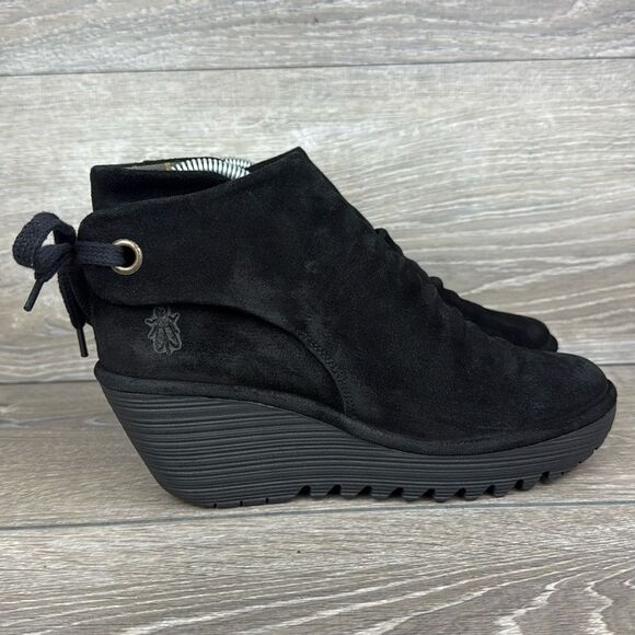 Fly London Yebi Black Suede Women’s Size 8.5/EU 39 Wrap Wedge Ankle Bootie - Picture 1 of 11